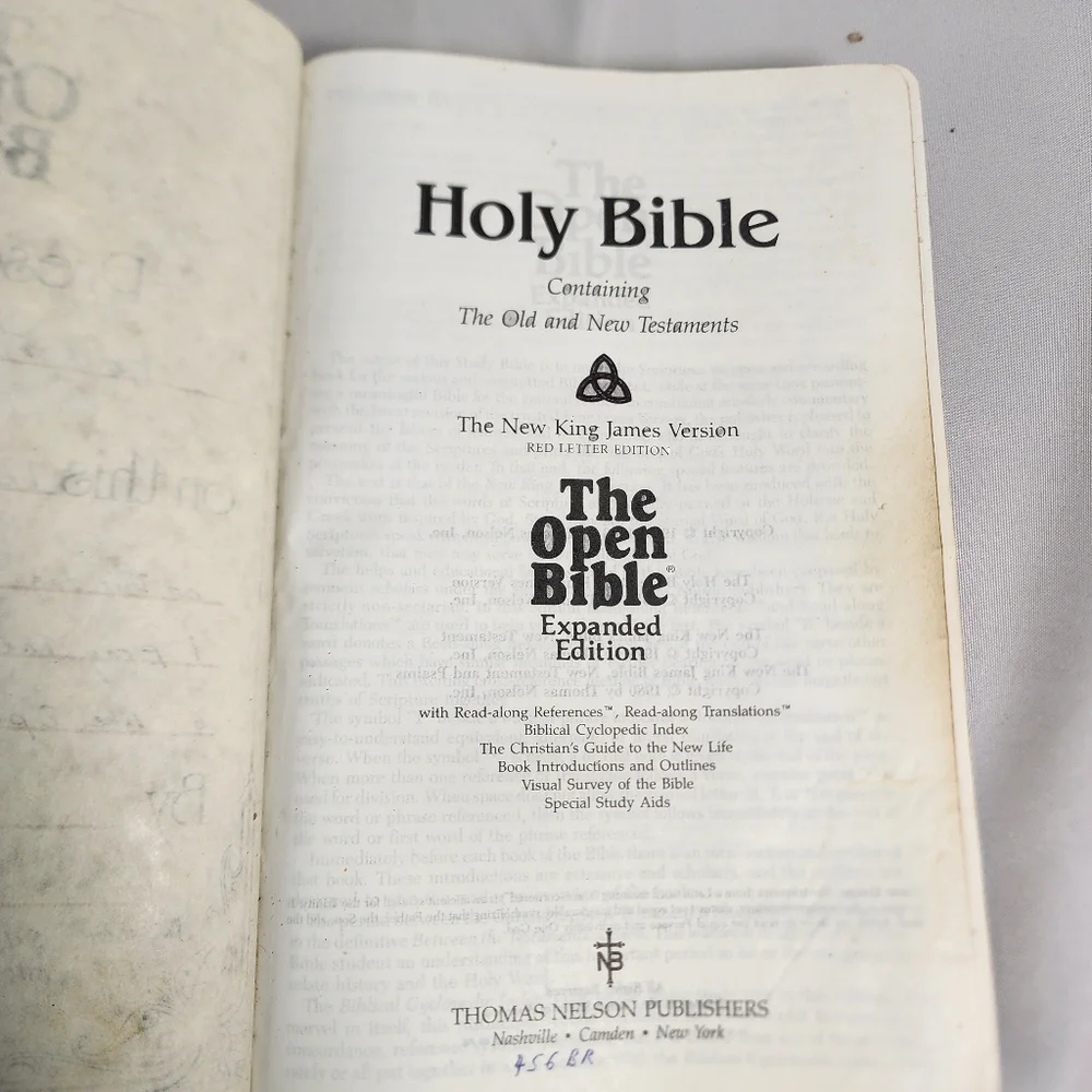 Vintage 1985 Holy Bible New King James Version The Open Bible Expanded Edition